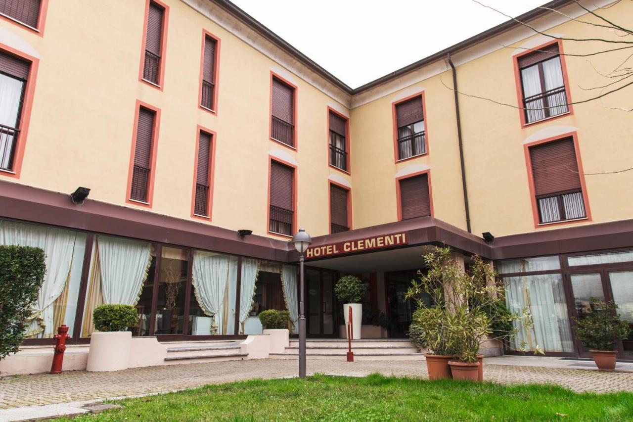 Hotel Clementi Salice Terme Bagian luar foto